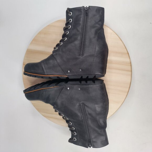 Union Bay Sassy-U Ankle Dark Gray Greenish Ankle Wedge Boots Women US 10 - Picture 9 of 14